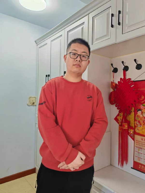 智慧的小胖的第一张照片--辽宁残疾人相亲网